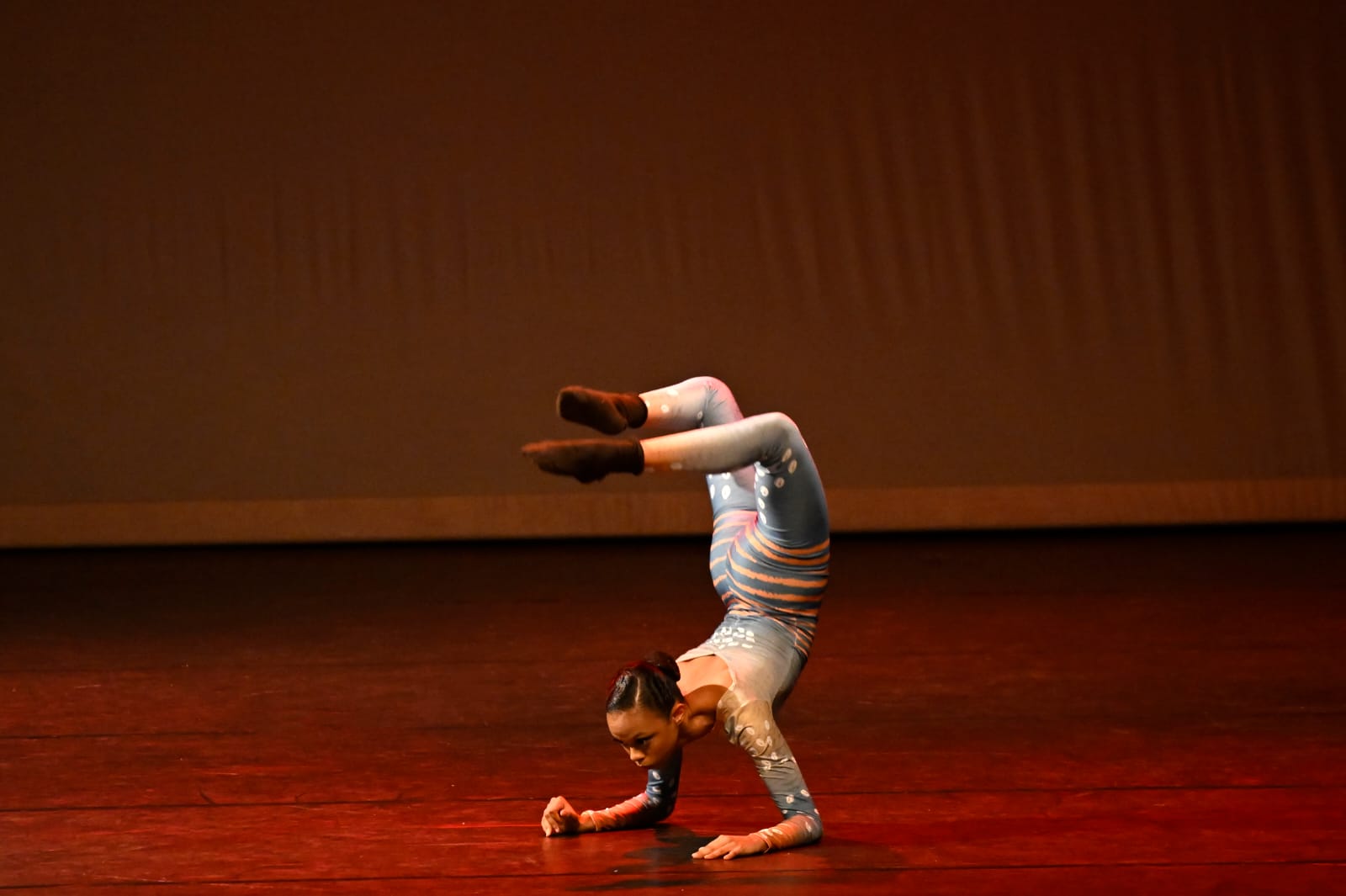 Gabriella Assis - Performance 5